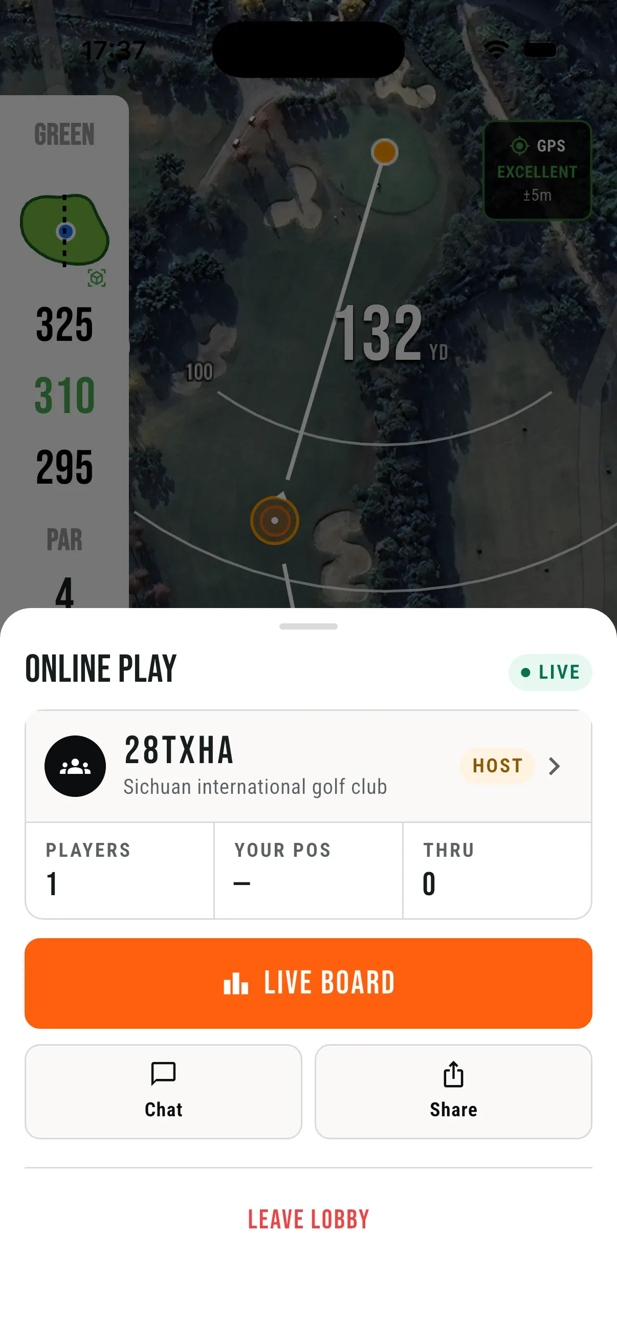 Online play lobby with its join code, the course name, and Live Board, Chat and Share buttons